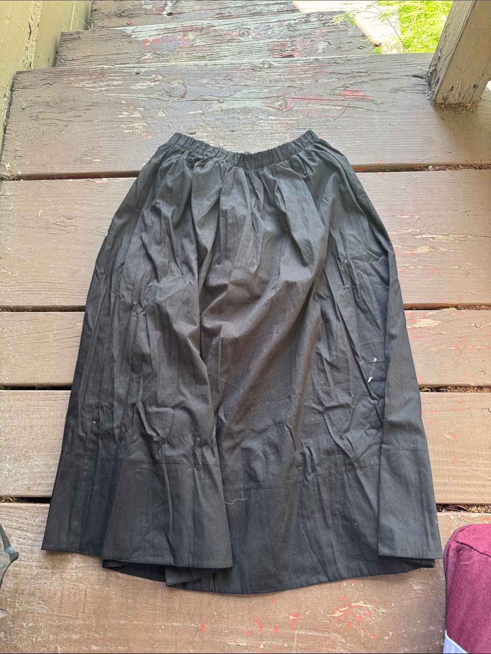 Renee C. Black Elastic-Waist Midi Skirt